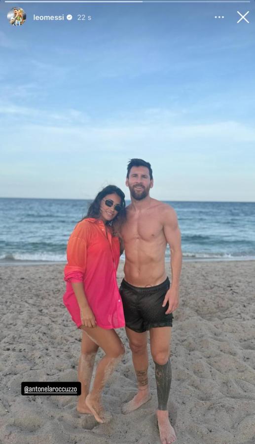 Imagen La historia de Messi en Instagram junto con su esposa Antonela.