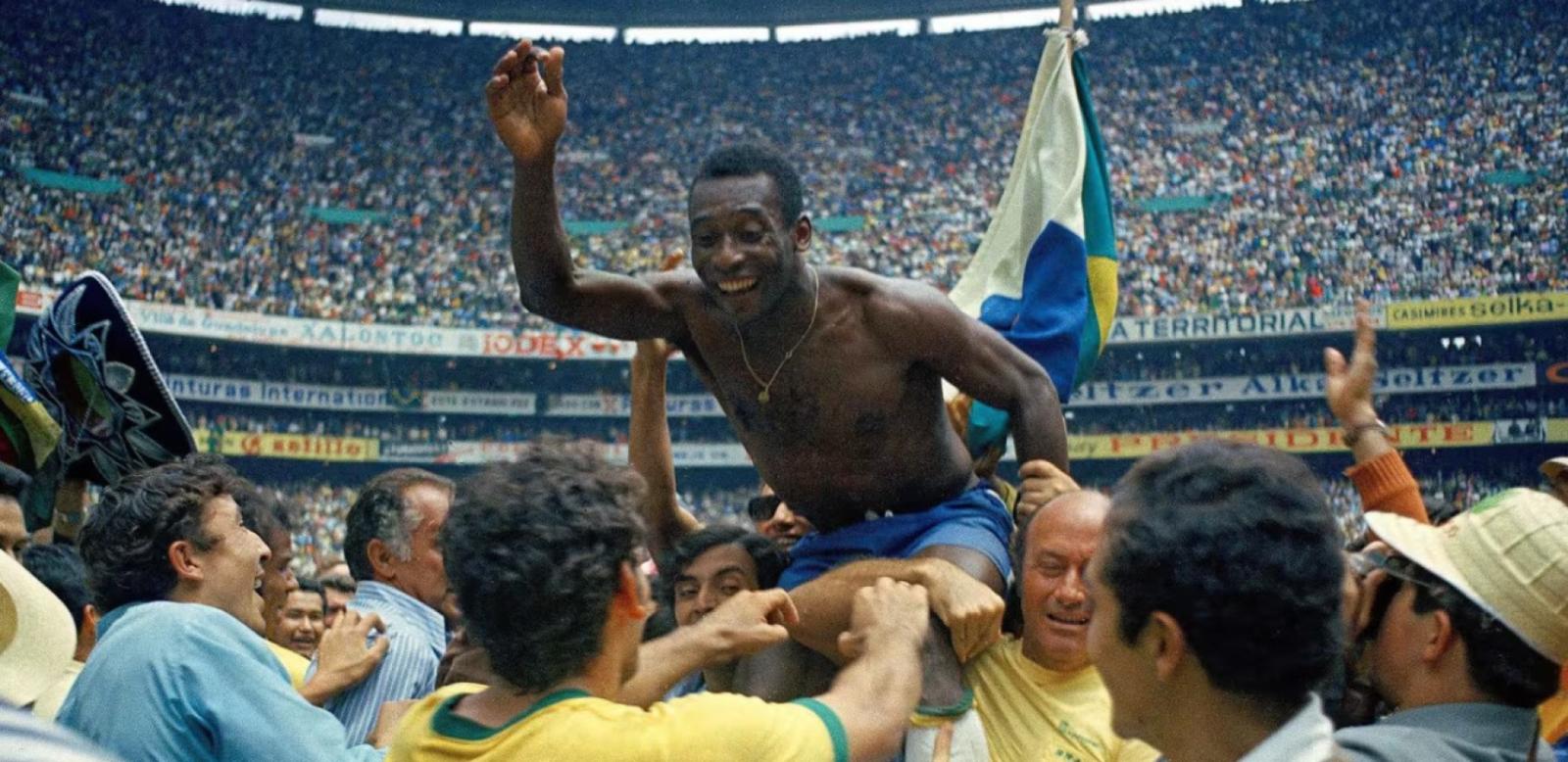 Imagen Pele celebrando su tercera Copa del Mundo en 1970
