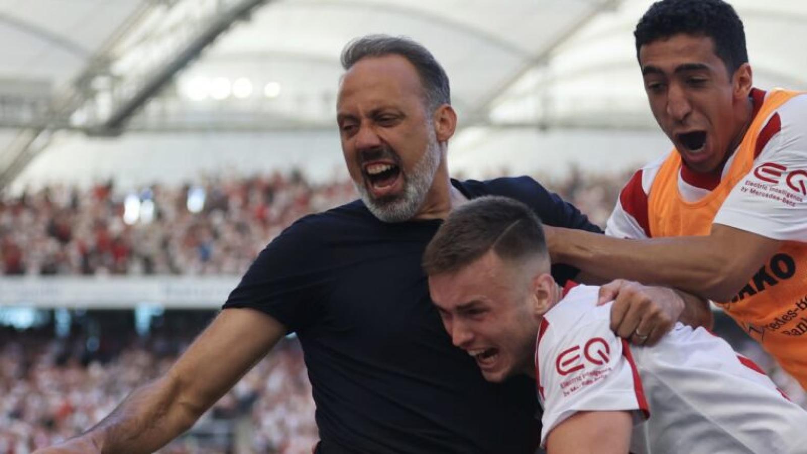 Imagen Pellegrino Matarazzo fue el DT que devolvió al Stuttgart a la Bundesliga en 2020.