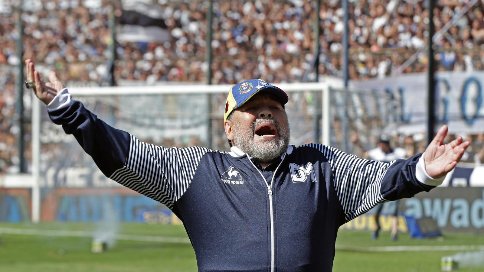 Imagen El paso de Diego por Gimnasia fue corto, pero el pueblo tripero lo adoptó para siempre.
