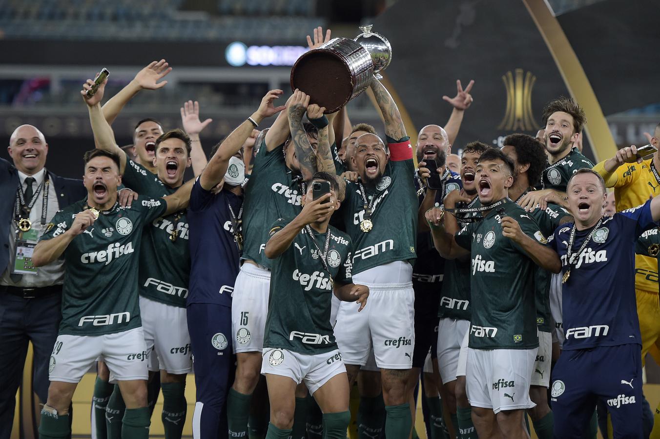 Imagen Palmeiras, el primer equipo que se consagra campeón después de eliminar al River de Gallardo