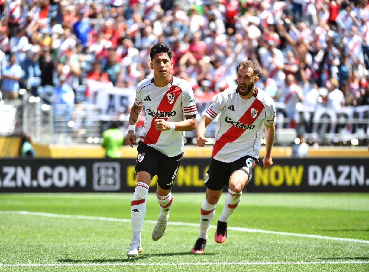 Imagen Maxi Meza sería titular ante Monterrey. Ya sea por Nacho Fernández o por Driussi.