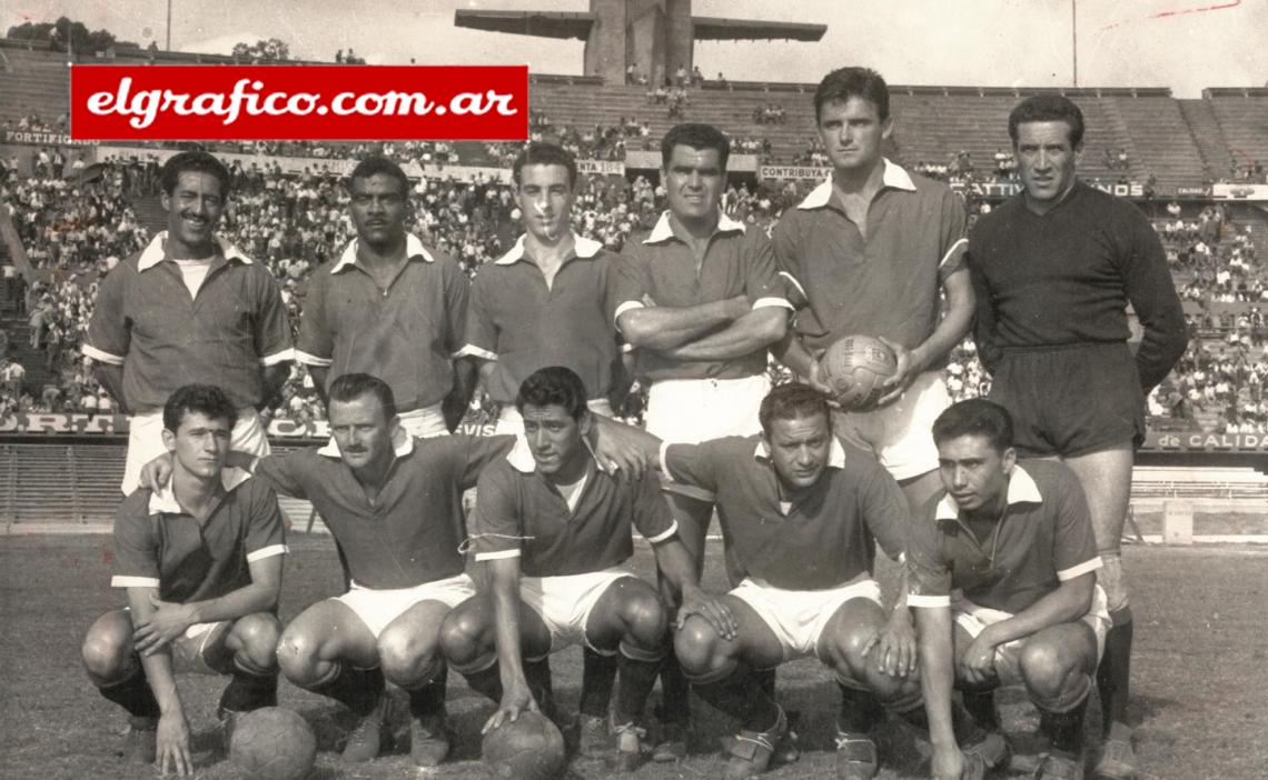 Defendiendo los colores de Defensor Sporting.