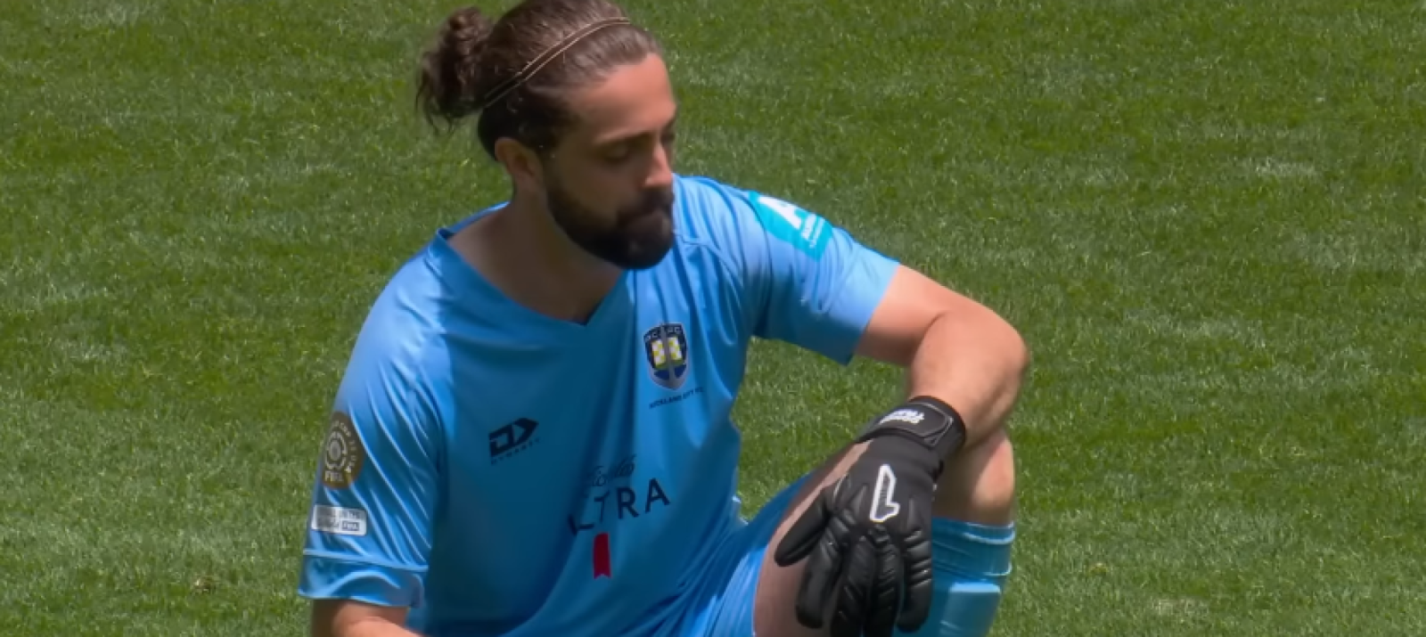 Imagen A Tracey no le importó recibir 10 goles porque cumplió un sueño.
