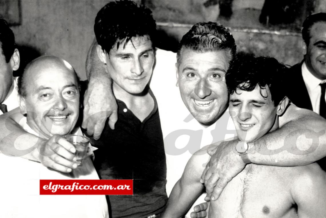 1965. Platense vuelve a Primera. | El Gráfico