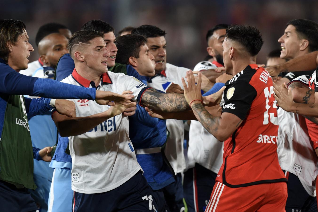 Imagen de El audio de las polémicas entre Nacional y River: "No me cierra para roja"