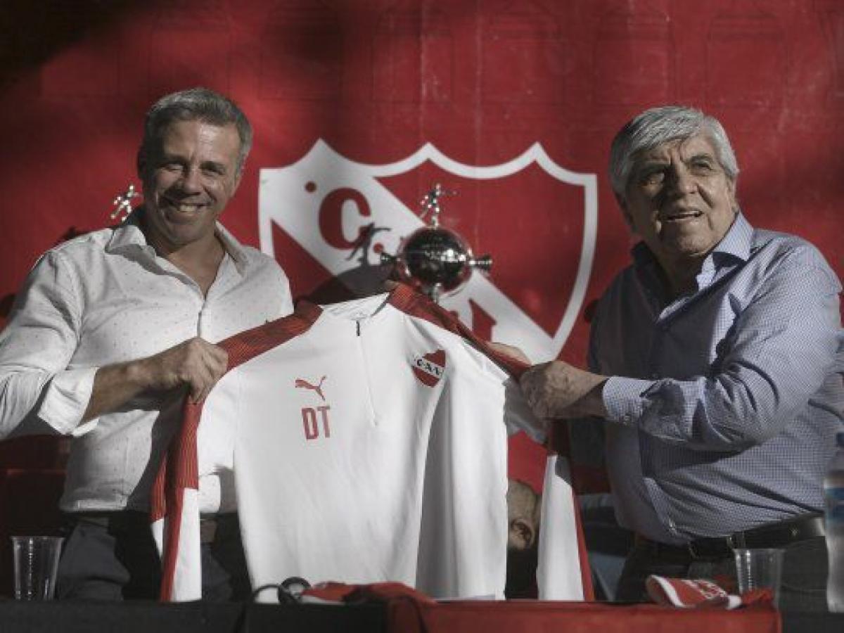 Imagen Hace un año Pusineri se hacía cargo de Independiente.