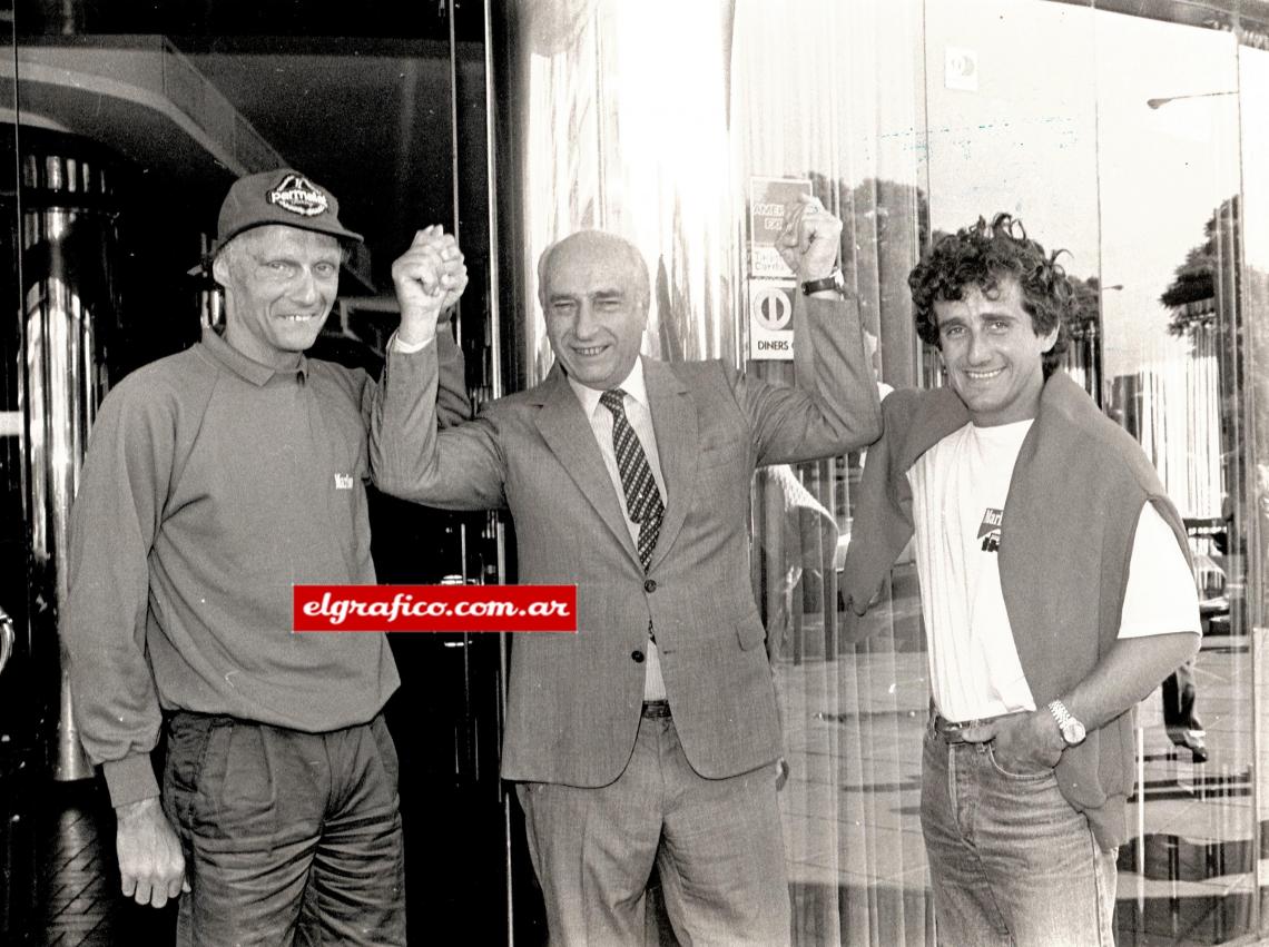Imagen 1985. Campeones mundiales de fórmula uno: : Lauda (1975,1977 y 1984), Juan Manuel Fangio (‎1951‎, ‎1954‎, ‎1955‎, ‎1956‎, ‎1957‎) y Alain Prost (1985, 1986, 1989, 1993).