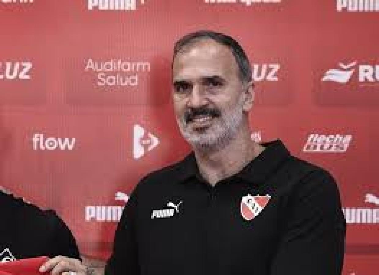 Imagen Daniel Seoane dio detalles sobre el mercado de pases de Independiente.