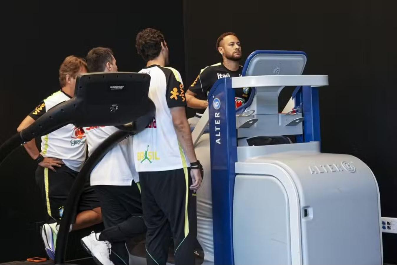 Imagen Brasil, en vilo: horas cruciales por el físico de Neymar