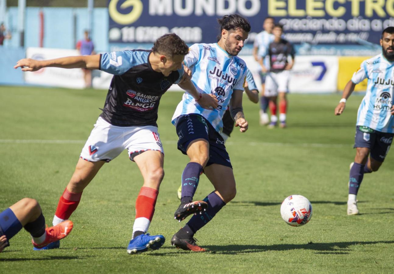 BROWN DE ADROGUÉ Y GIMNASIA DE JUJUY, IGUALES EN EL SUR BONAERENSE | El  Gráfico