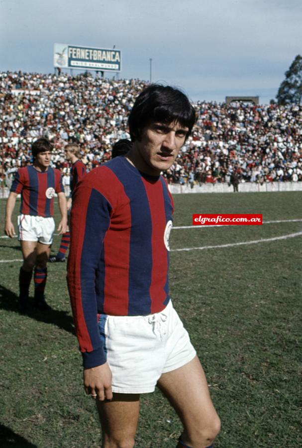 Imagen En San Lorenzo ganó los Metropolitanos de 1968 y 1972 y también los Nacionales de 1972 y 1974.