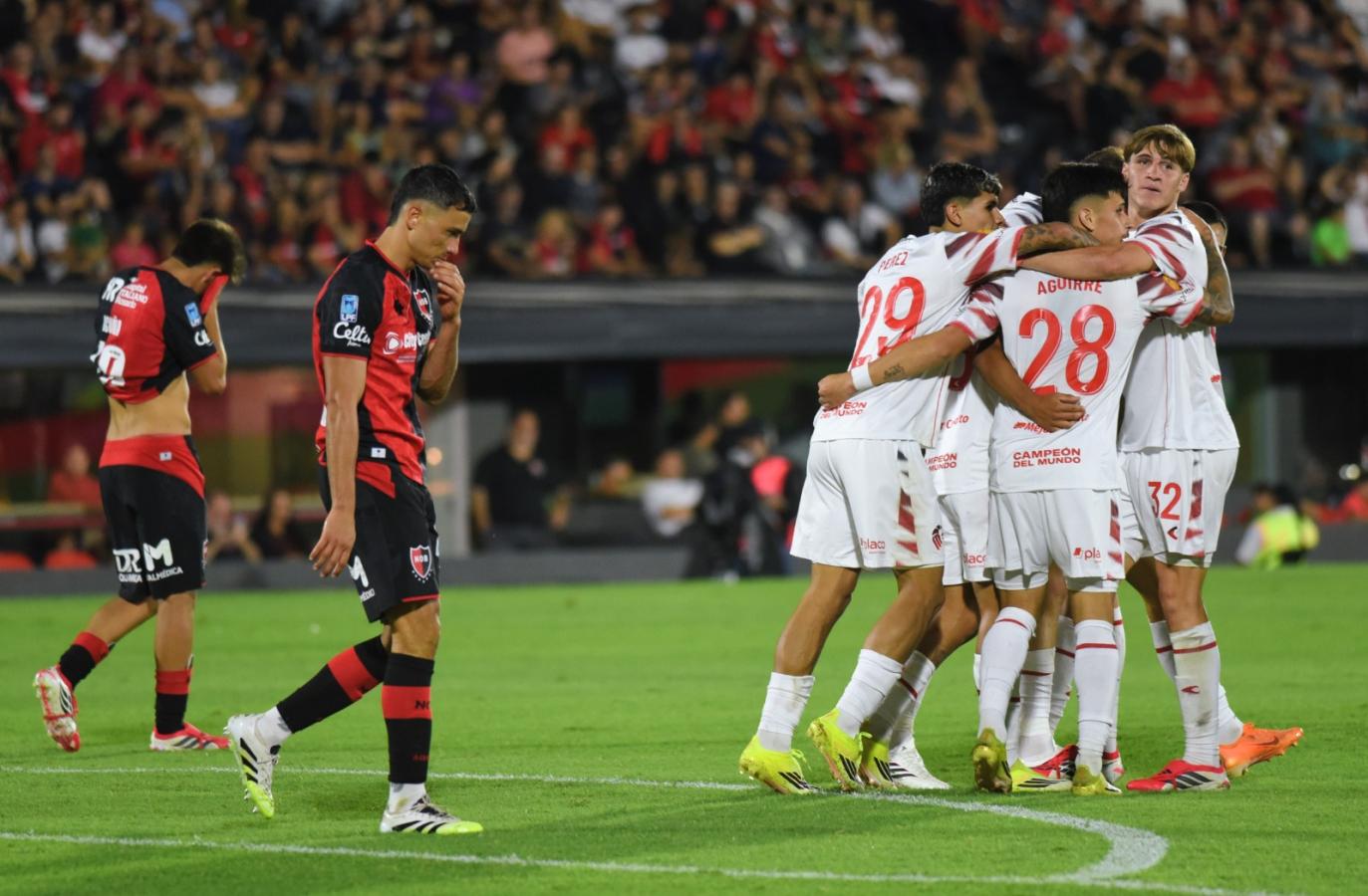 Estudiantes se aprovechó de la crisis de Newell's y obtuvo un triunfo ...