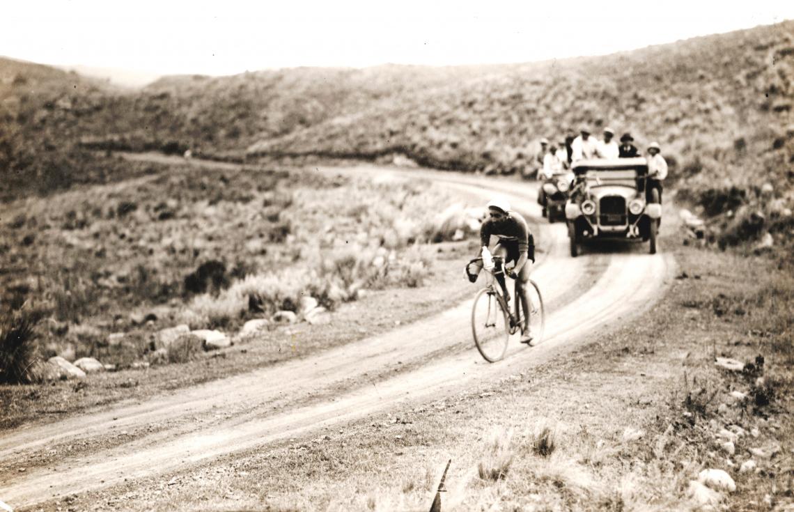Francisco Arredondo en las Sierras de Córdoba en donde este ciclista cumplió verdaderas hazañas.