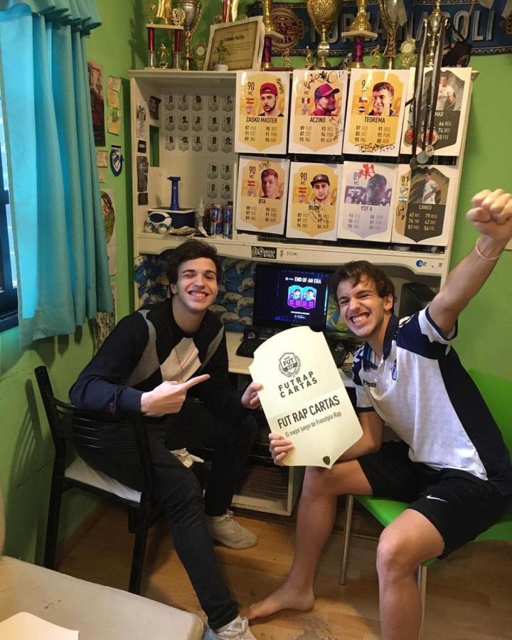 Imagen La app viral de freestyle se inició y creció en una casa de San Martín.