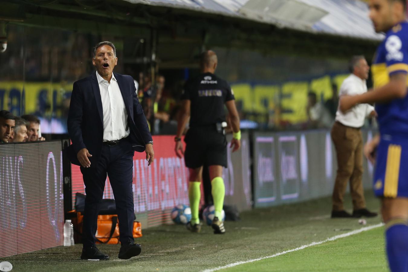 Imagen En su regreso a Boca, Miguel Ángel Russo inició su ciclo con un 0-0 ante Independiente (FOTOBAIRES)