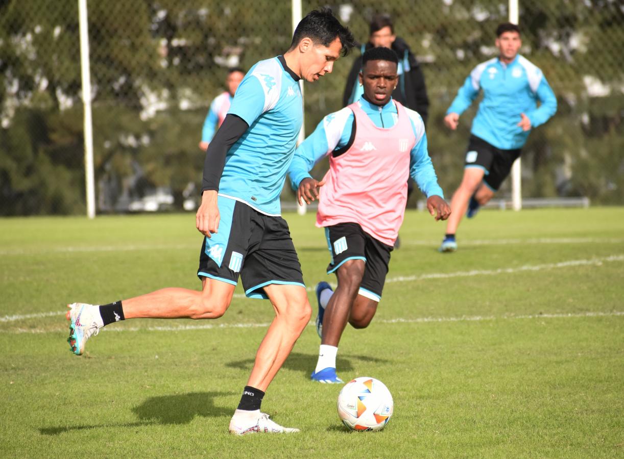 Imagen Racing se prepara para visitar a Bragantino.