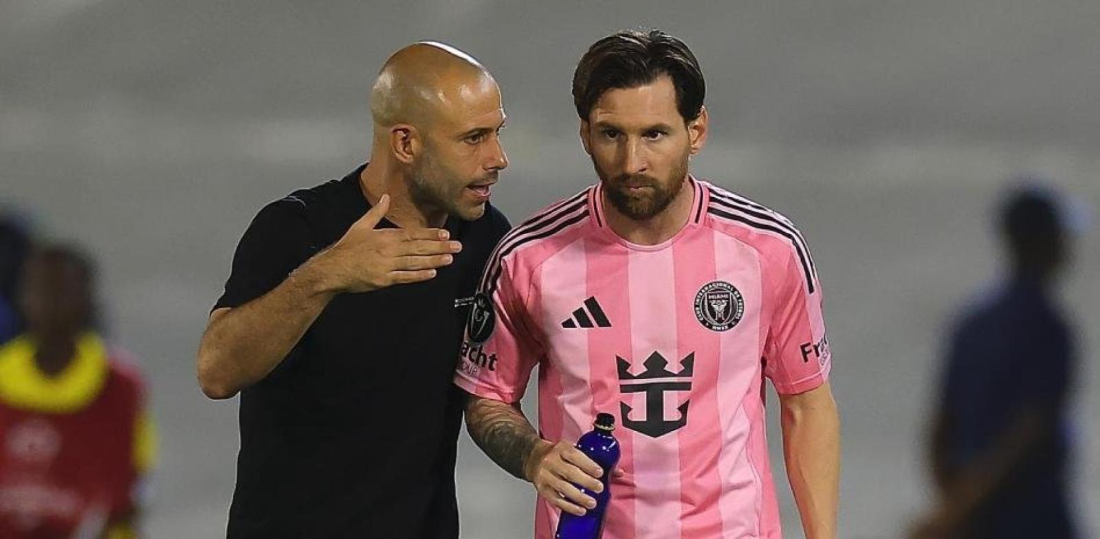 Imagen Mascherano y Messi, cara a cara en otra final contra Thomas Müller.