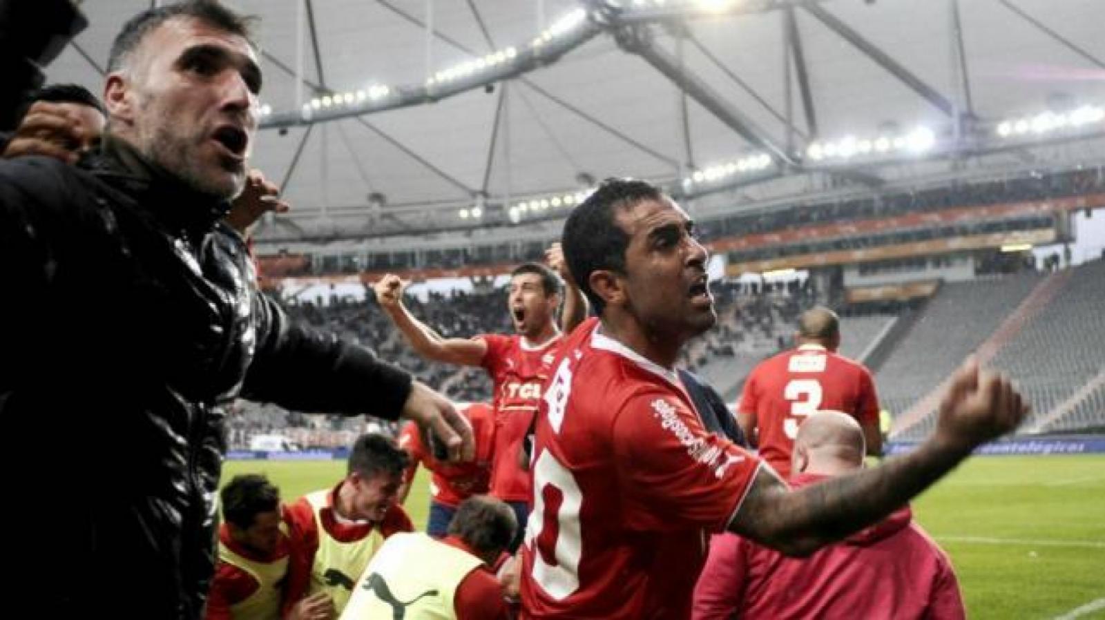 Imagen Montenegro festaja, Independiente volvía a primera división.