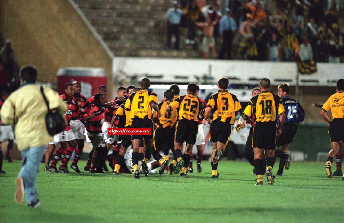 Imagen Peñarol - Flamengo.