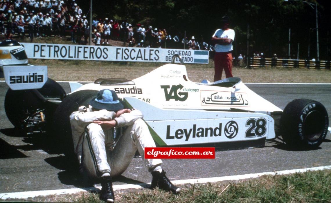 Imagen 1980. El Lole Reutemann llora despues de abandonar en el Gran Premio de Buenos Aires de Fórmula 1.