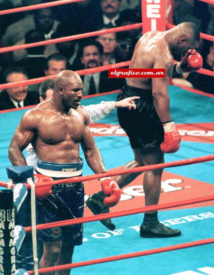 Imagen El 9 de noviembre en el MGM de Las Vegas, combatieron Mike Tyson y Evander Holyfield.