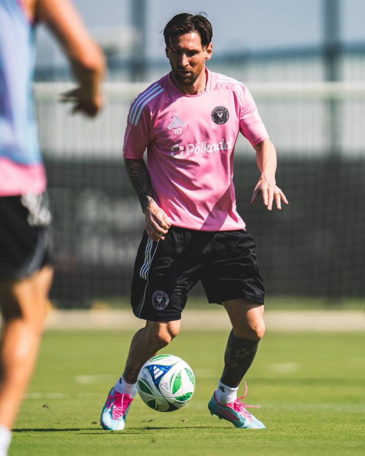 Imagen Messi se entrenó sin problemas y sería titular en Cleveland.