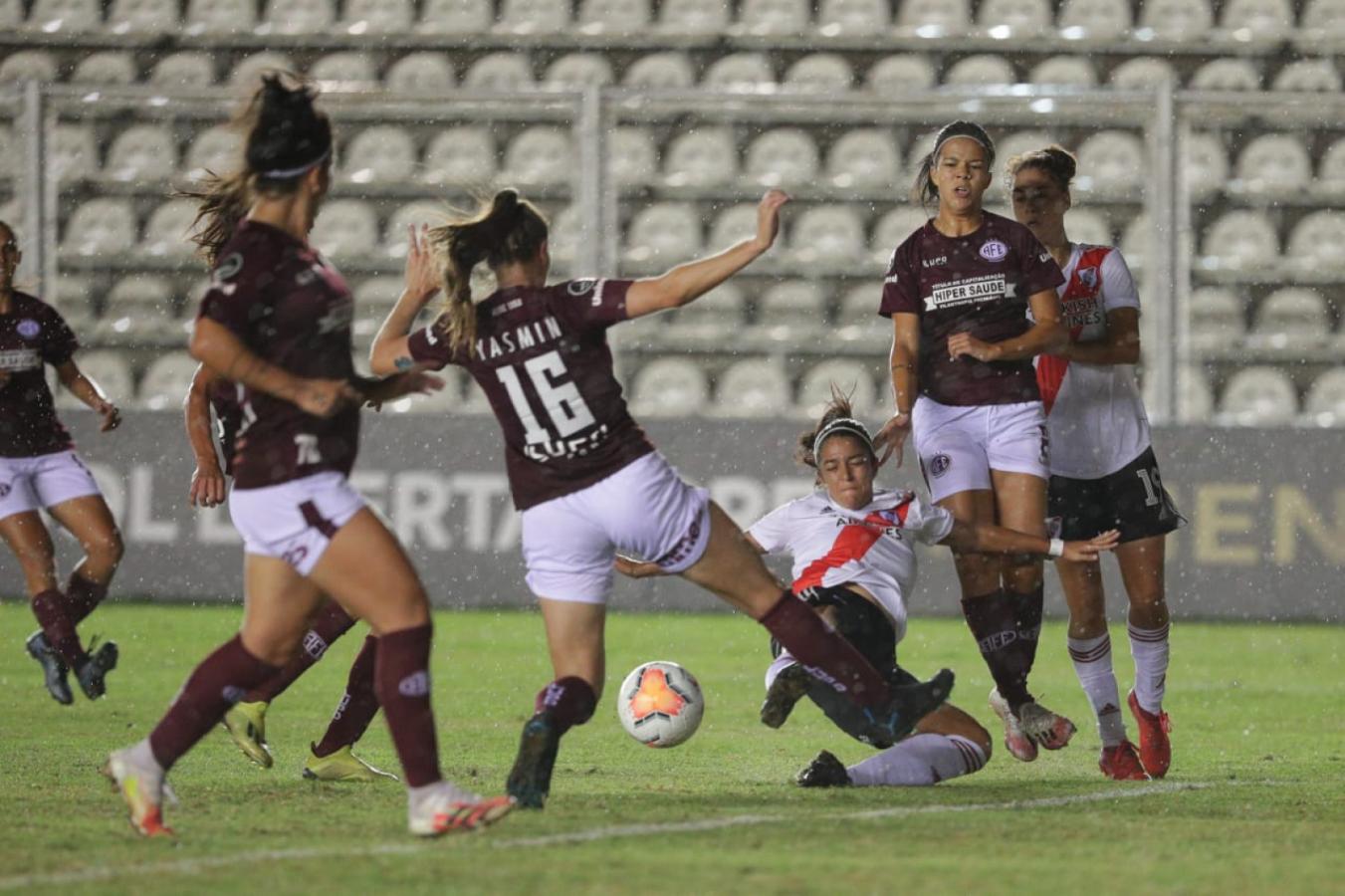 RIVER TAMBIÉN SE DESPIDIÓ DE LA LIBERTADORES FEMENINA El RIVER TAMBIÉN SE DESPIDIÓ DE LA LIBERTADORES FEMENINA El