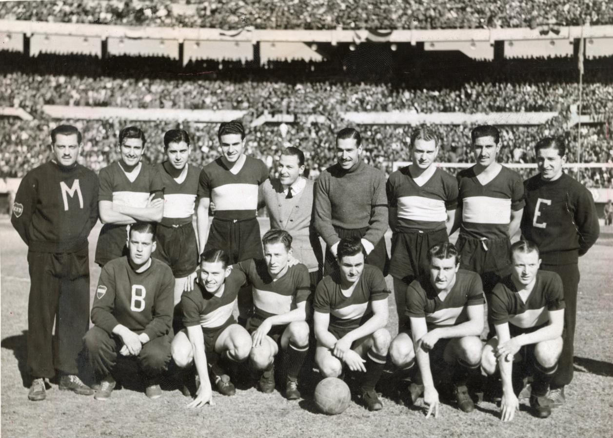 Imagen El equipo de Boca Juniors de 1942 que supo jugar la Copa Escobar (foto del 19 de julio)