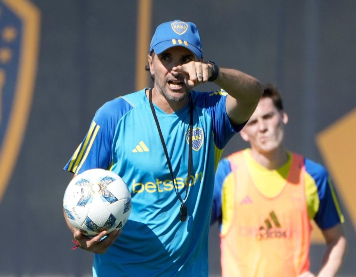 Imagen Diego Martínez ensayaría fútbol el miércoles para definir el equipo ante Fortaleza.