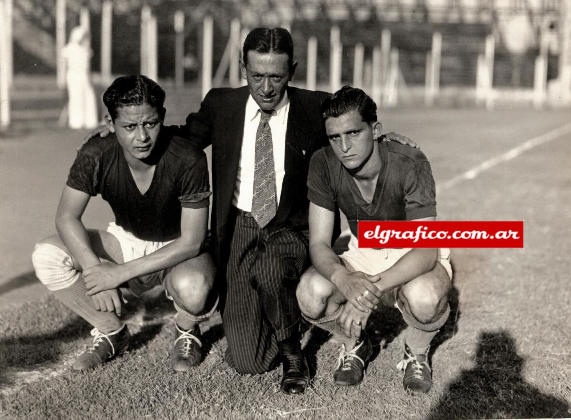 Imagen Gabino Sosa, ¨el maestro¨ fue un gloria de Central Córdoba, en esta imagen ya es director técnico de la misma institución y aparece junto a Waldino Aguirre y Francisco, el hermano de "Capote" De la Mata.