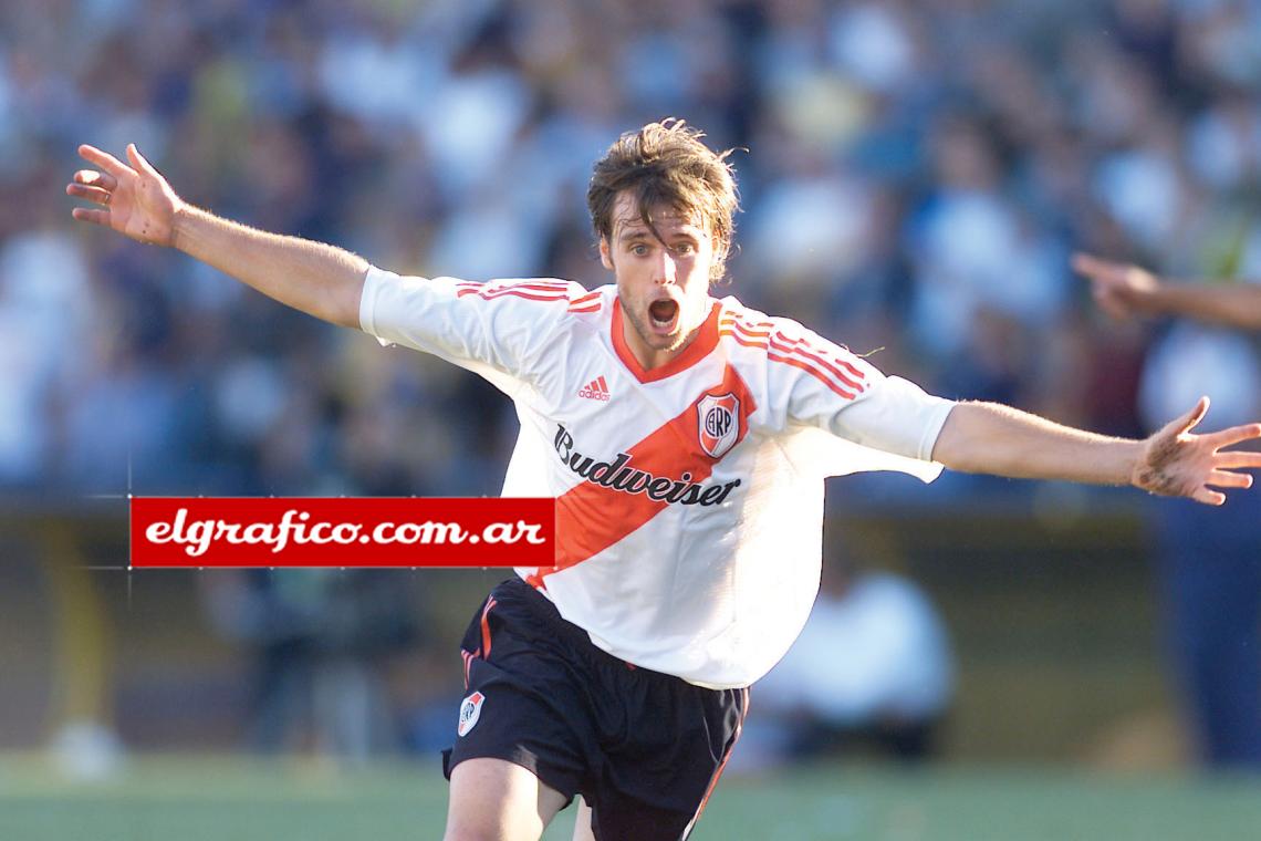 Imagen El Torito grita su gol frente de Rosario Central.