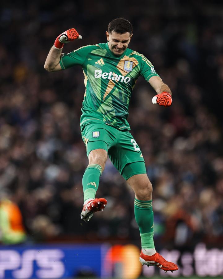 Imagen Dibu Martínez quiere hacer historia grande y darle a Aston Villa la segunda Champions.