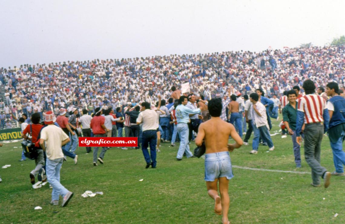 Imagen Los hinchas no lo pueden creer. San Martín jugará en Primera División si haber jugado en la segunda categoría.