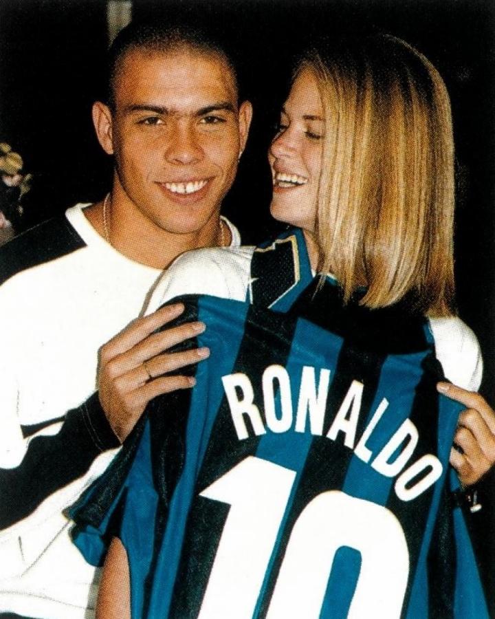 Imagen Con su ex novia, Susana Wenger.