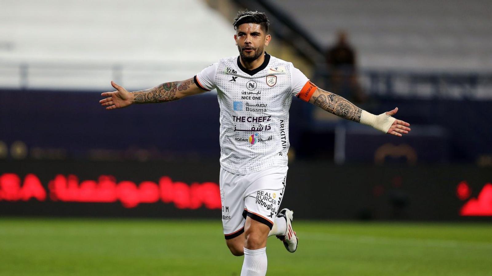 Imagen Ever Banega tiene contrato con Al Shabab hasta junio, pero tiene todo acordado para rescindirlo.