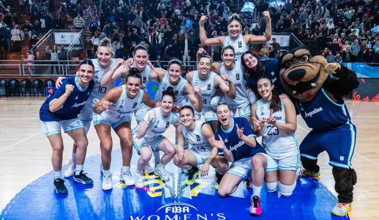 Imagen de Triunfazo en el básquetbol: la Selección femenina superó a Brasil en Zárate y jugará la final ante Venezuela