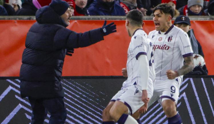 Imagen de Santi Castro le dio la victoria a Bologna en la Europa League