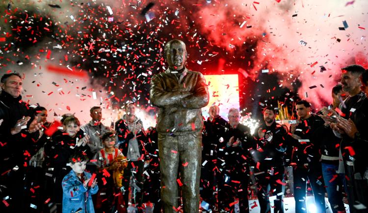 Imagen de El espectacular gesto de Estudiantes con el inolvidable Alejandro Sabella
