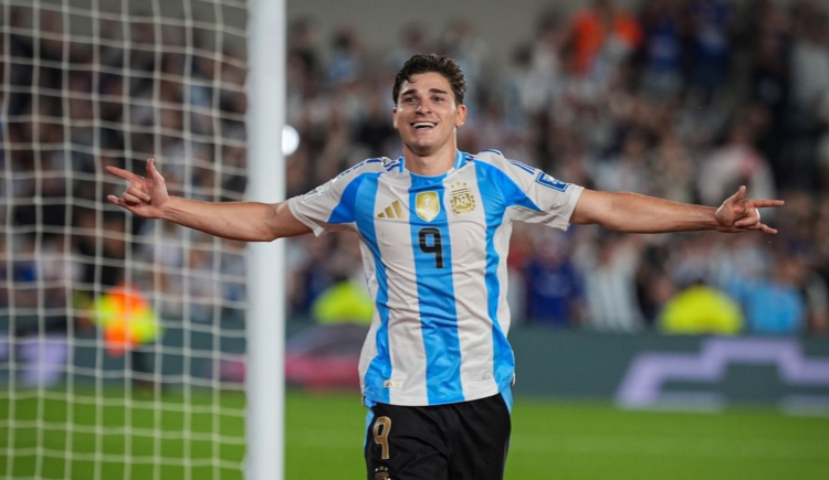 Imagen de Araña en modo Selección: qué dijo Julián Álvarez a 16 días del Mundial