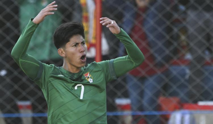 Imagen de A la altura del Mundial: Bolivia superó 1-0 a Colombia con uno menos y sueña