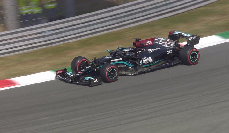 Imagen de FÓRMULA 1: HAMILTON EL MÁS RÁPIDO EN LOS SEGUNDOS ENTRENAMIENTOS LIBRES