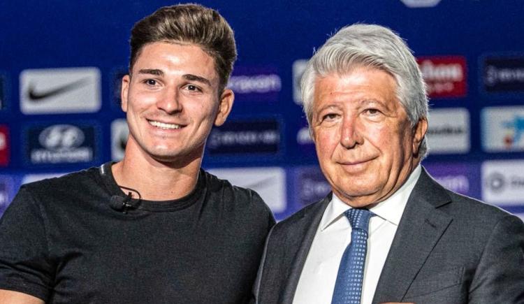 Imagen de El presidente de Atlético de Madrid, sobre Julián Álvarez: "No sabemos qué le pasa"