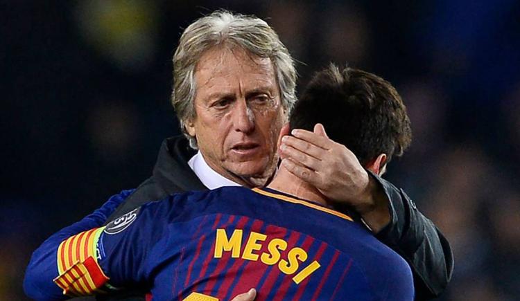 Imagen de “MARADONA TENÍA PASIÓN; CR7 POCA, PERO MESSI, NADA”