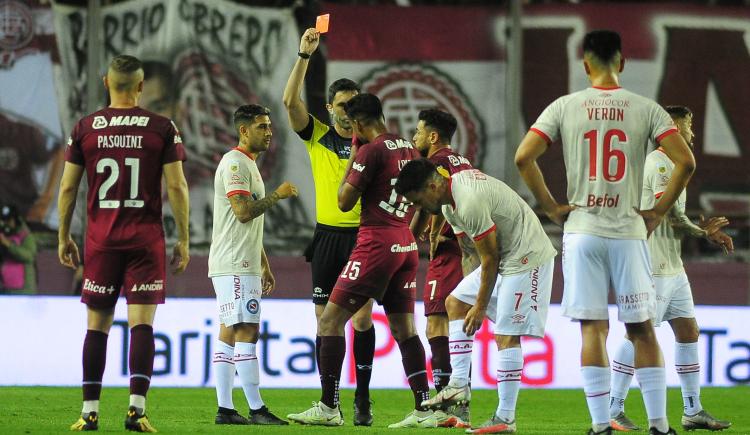Imagen de Raúl Loaiza fue expulsado a instancias del VAR