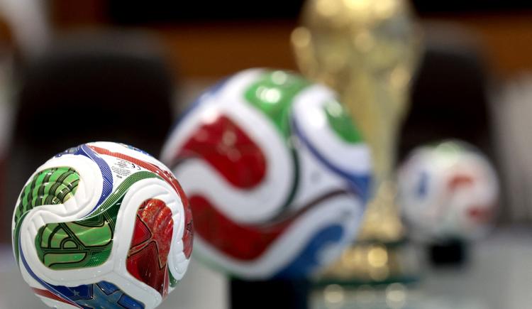 Imagen de La IFAB revoluciona el fútbol: Cambios históricos en las reglas para el Mundial 2026
