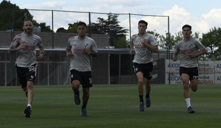 Imagen de LOS SELECCIONADOS, OTRA VEZ EN RIVER