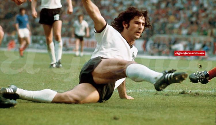 Imagen de FALLECIÓ GERD MÜLLER, HISTÓRICO GOLEADOR Y LEYENDA DEL FÚTBOL MUNDIAL