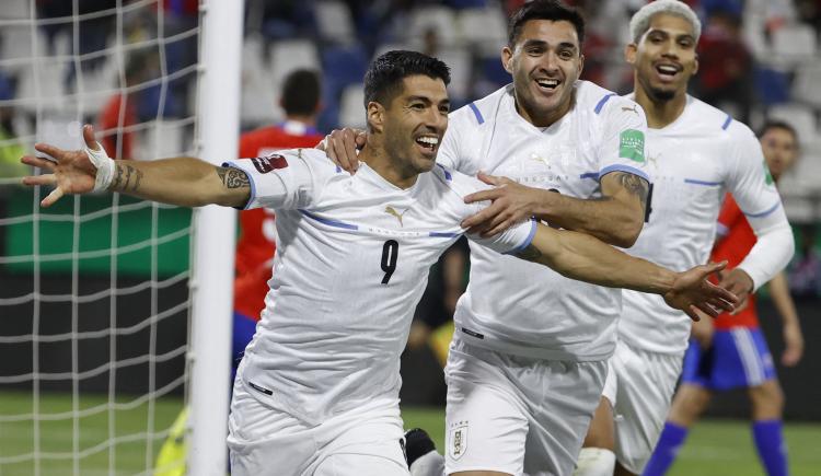 Imagen de Luis Suárez y un gol para quedar en la historia grande de las Eliminatorias