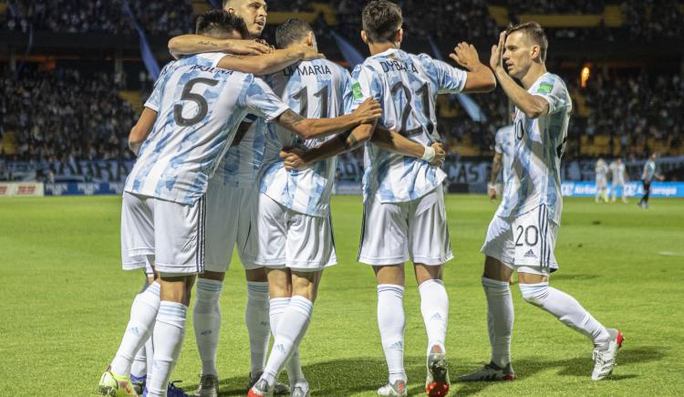 Imagen de Cómo le fue a la Selección Argentina con Ángel Di María como capitán